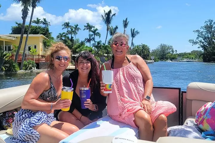 Private Cruise Or Sandbar Trip in Fort Lauderdale/Day or Night