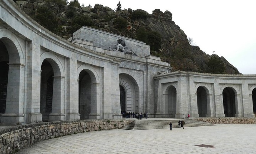 Image 6: Excursión privada a Toledo y Valle de los Caídos en Madrid