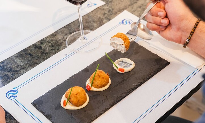 Image 13: Tour Gourmet de Tapas y Vinos en Santa Cruz de Tenerife