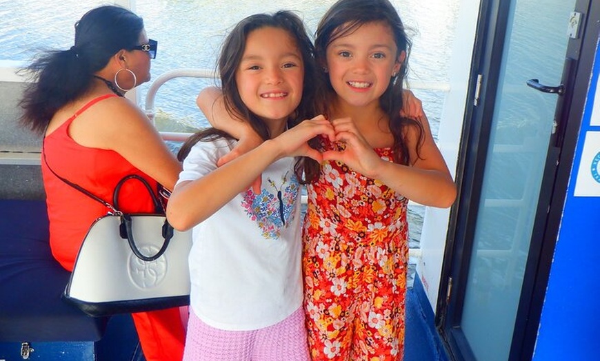 Image 4: Surfers Paradise Sightseeing Midday River Cruise