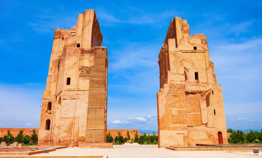 Image 11: ✈ USBEKISTAN | Taschkent - Strahlende Städte Usbekistans, 9 Nächte ...