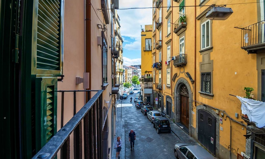Image 7: ✈ ITALIE | Naples - Palazzo Settembrini 49 Apartments, 2 nuit - Déc...