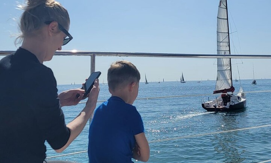 Image 19: Descubre Barcelona desde el mar con bebida de bienvenida!