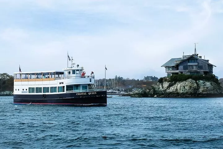 Scenic Bay Cruise of Narragansett Bay from Newport