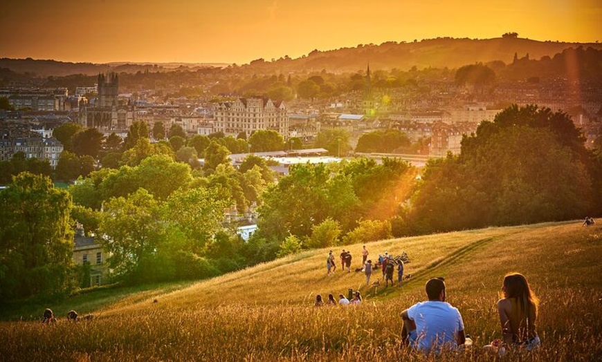 Image 2: Small Group smartphone Bath Walking Tour around Bath