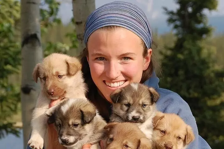 Husky Homestead Tour