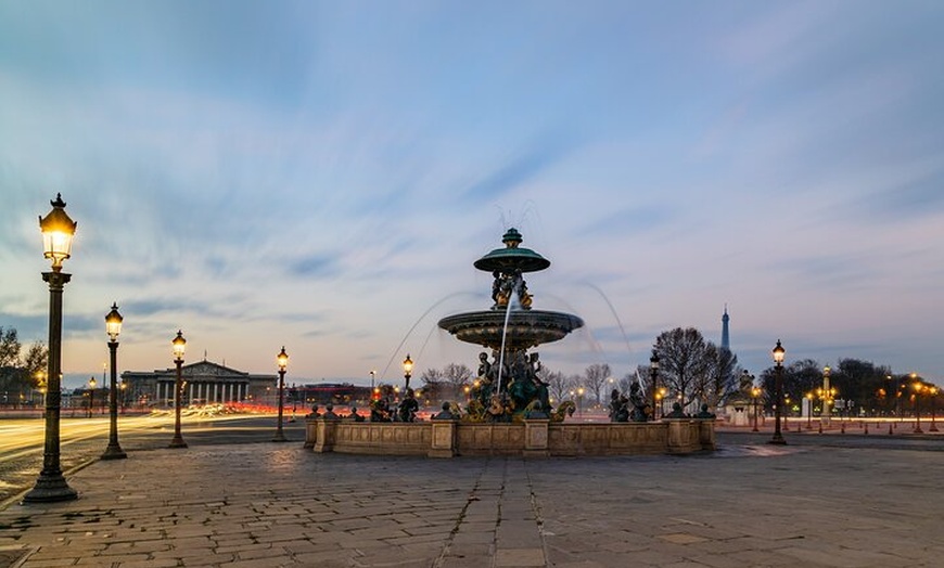 Image 3: Paris Full Day Private Chauffeur Service Berline ou Van