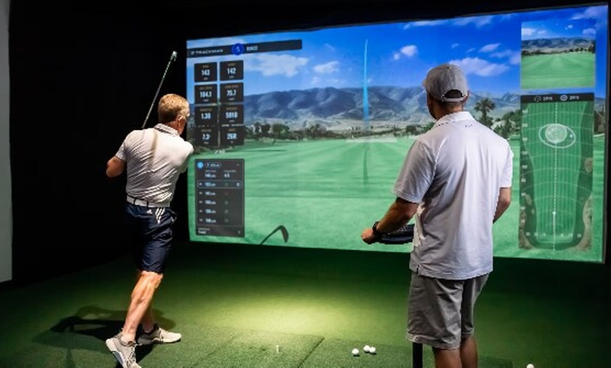 Image 2: $37.50 For 1 Hour Of Simulated Golf (Reg $75)