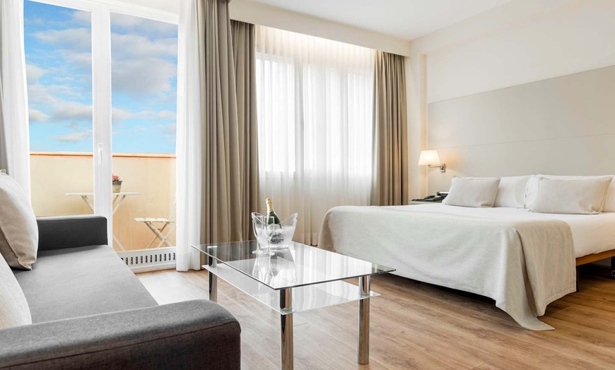 Image 112: ✈ SPAIN | Barcelona - Mariano Cubi Aparthotel Barcelona 4*, 2 night...