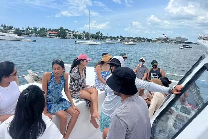 Miami Private Catamaran Boat with Jet Ski, Banana Boat and Drinks