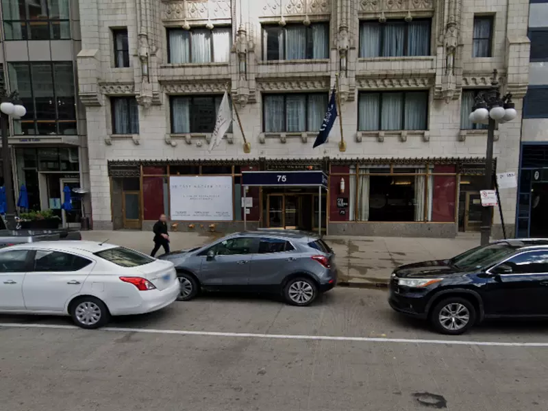 Parking at Club Quarters - Valet Kiosk
