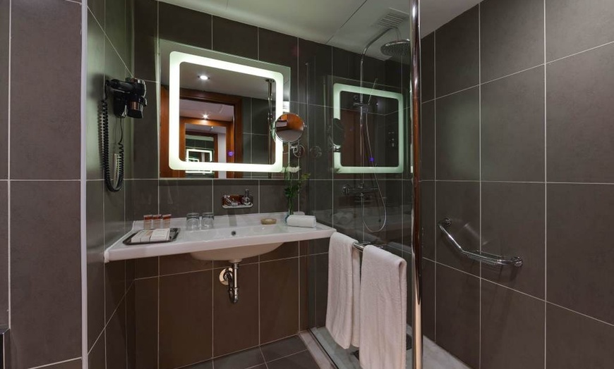 Image 5: ✈ EGYPTE | Le Caire - Steigenberger Hotel El Tahrir Cairo 4*, 3 nui...