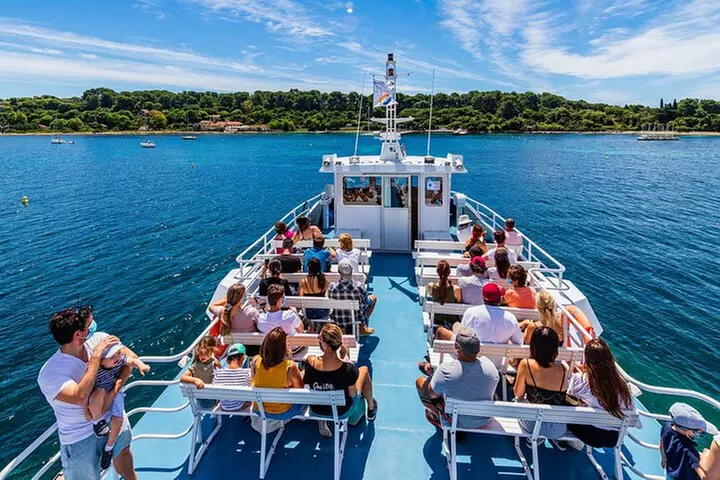 Ferry depuis Nice jusqu'à l'île Sainte-Marguerite