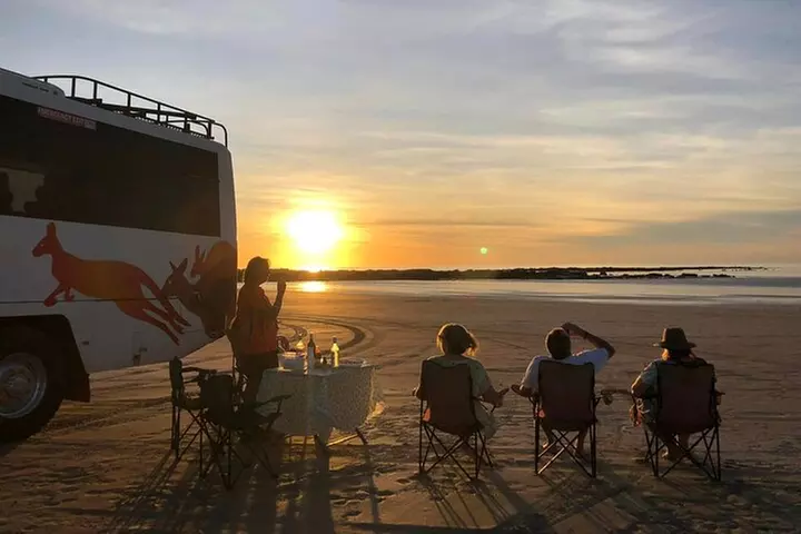 Afternoon Broome Town Tour including Beer Tasting & Sunset Drinks