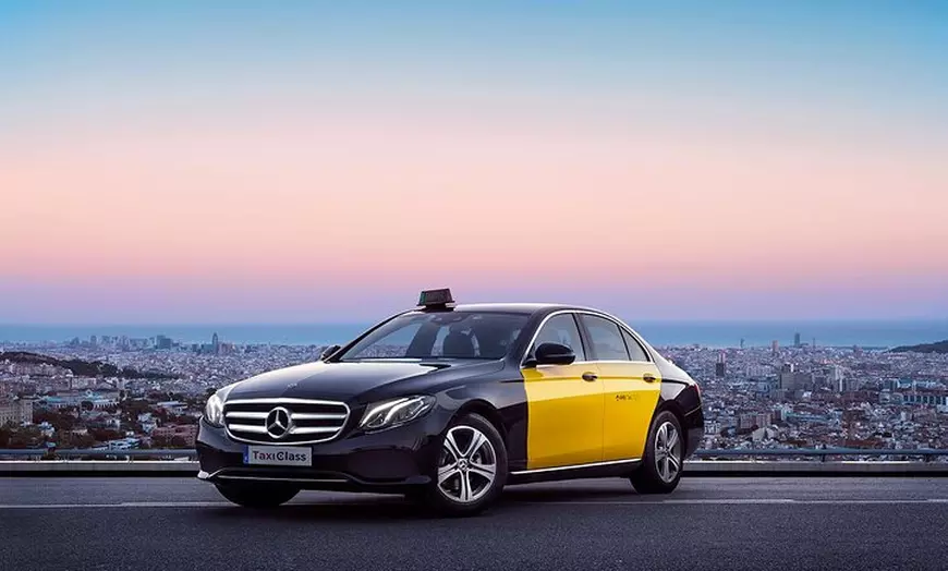 Image 2: private transfer from Barcelona airport to city Centre