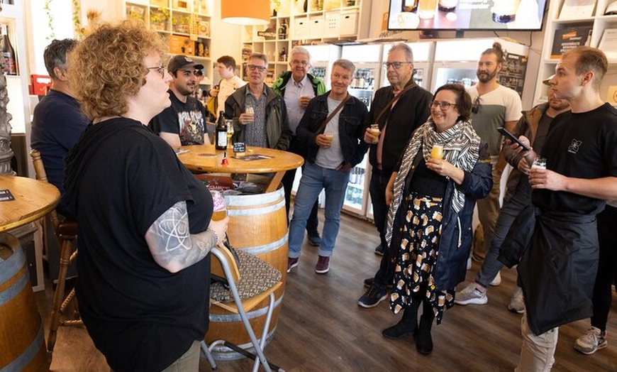Image 2: St. Pauli Biertour - Entdecke Craftbeer und lokale Geschichte