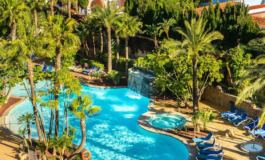 Image 1: ✈ COSTA BLANCA | El Albir - Albir Playa Hotel & Spa 4*, 3 nachten -...