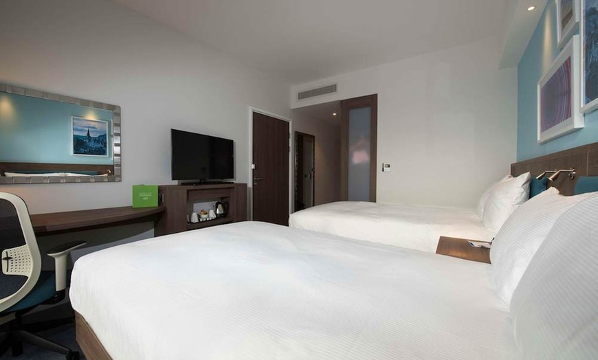 Image 14: ✈ SCHOTLAND | Edinburgh - Hampton by Hilton Edinburgh West End 3*, ...