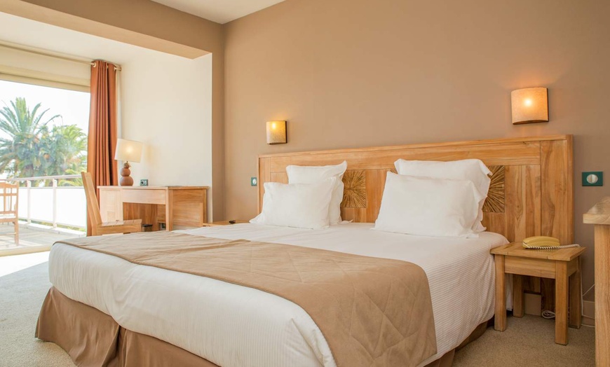 Image 4: ✈ CORSE | Ajaccio - Hôtel Campo dell'Oro 4*, 2 nuit - Piscine extér...