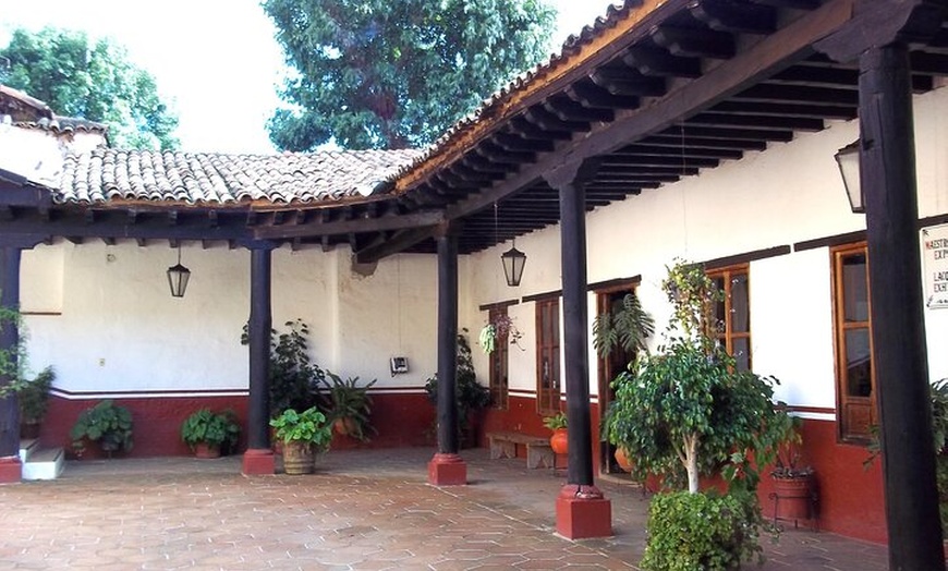 Image 17: Tour the Colonial Jewels of Mexico: Pátzcuaro, Guadalajara 6D