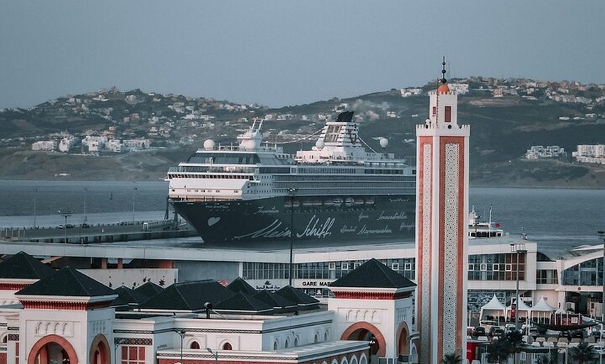Image 8: Tour VIP de lujo de Málaga a Tánger Todo Incluido