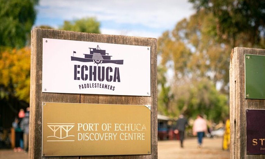 Image 2: Murray River Cruise and Wildlife Adventure Private Tour