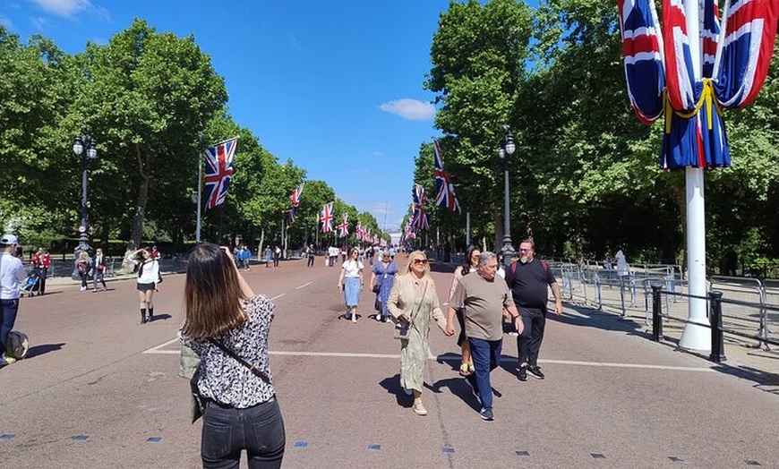 Image 5: Sunday City Hike London - with Borough Market Lunchbreak & Pub