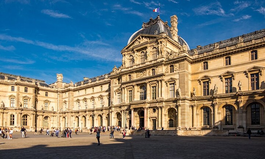 Image 1: Les Secrets des Façades du Louvre