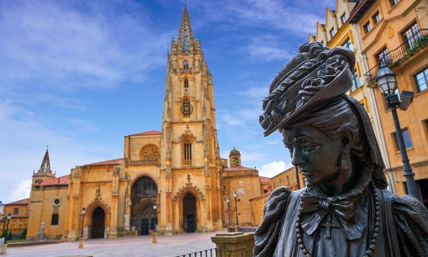 Image 2: Visita Privada Centro Histórico de Oviedo