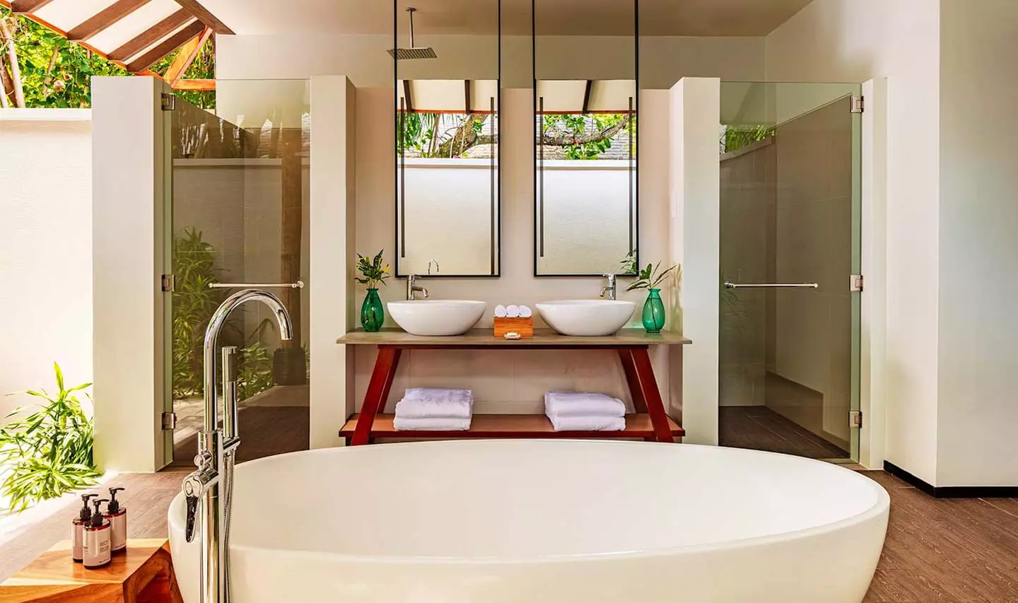 ✈ MALEDIVEN | Gaafu-Dhaalu-Atoll - NH Collection Maldives Havodda R...