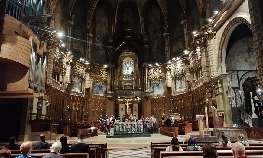 Image 16: Senderismo en Montserrat y Visita al Monasterio en Grupo Reducido