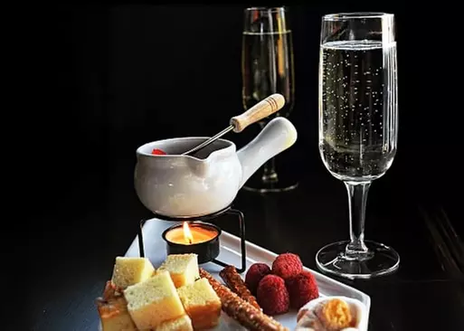 5% Cash Back at Grapes Bistro and Wine Bar