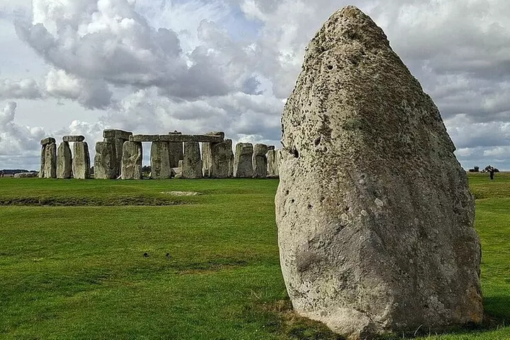 Portland Shore Excursion to Stonehenge Ancient Stone Circle - Primary Image