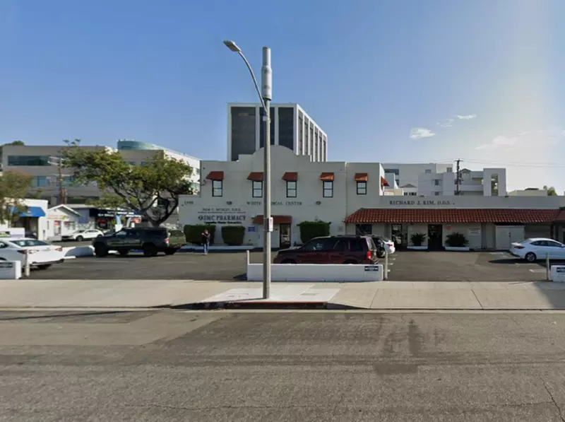 Parking at [SQ76] 1908 Santa Monica Blvd. Lot