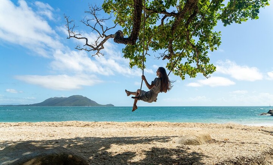 Image 2: Afternoon Fitzroy Island Escape – Return Ferry Included