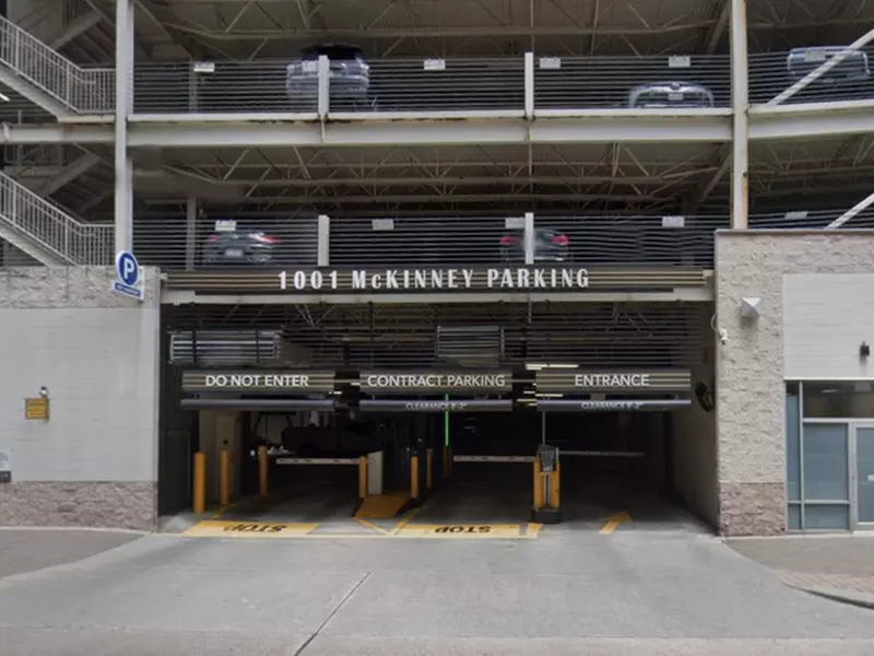 Parking at 1001 McKinney St. Garage