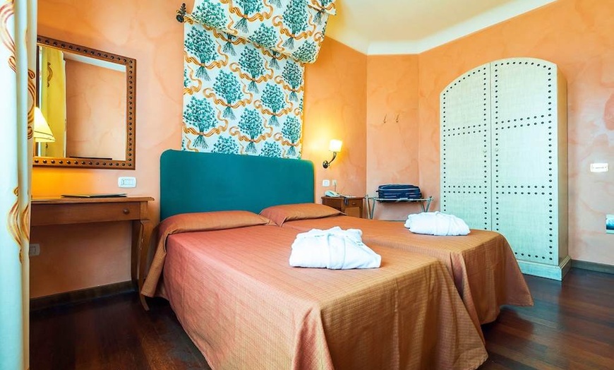 Image 4: ✈ SICILIA | Palermo - Hotel Vecchio Borgo 4*