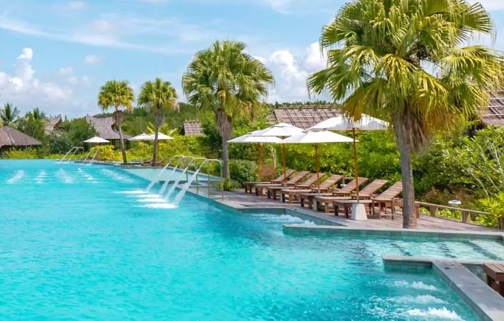 ✈ THAILAND | - Rundreise: Centara Karon – Baan Taranya Koh Yao Yai ...