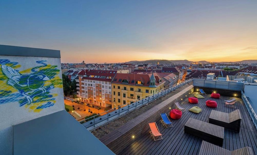 Image 12: ✈ HONGARIJE | Boedapest - Dean's Home Budapest 3*, 2 nachten - Stad...