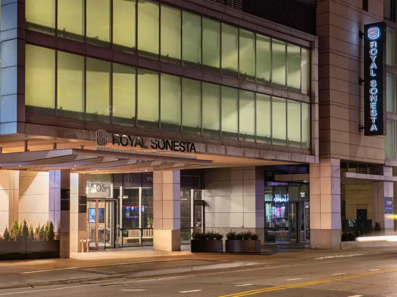 Parking at The Royal Sonesta Chicago River North - Valet Kiosk - Primary Image