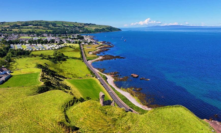 Image 10: ✈ IRLANDE | Dublin - Autotour Game of Thrones en Irlande avec locat...