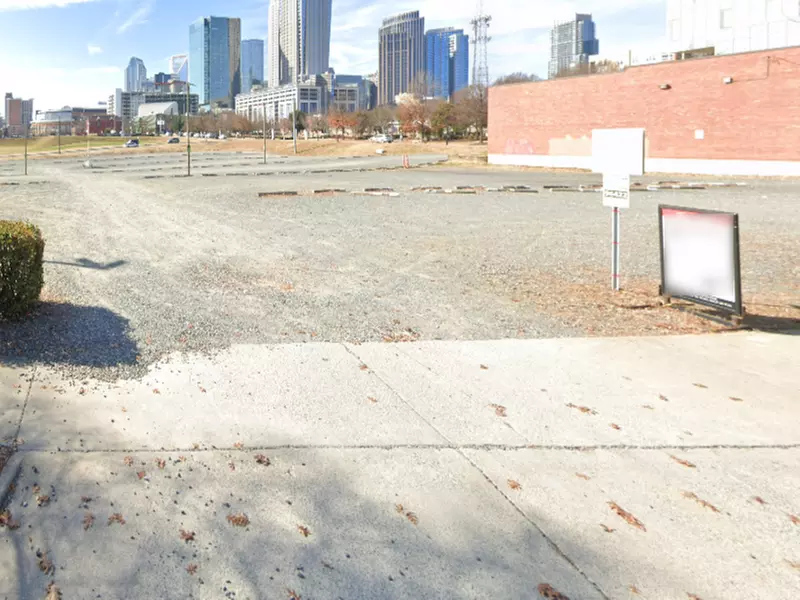 Parking at 422 E. 9th St. Lot