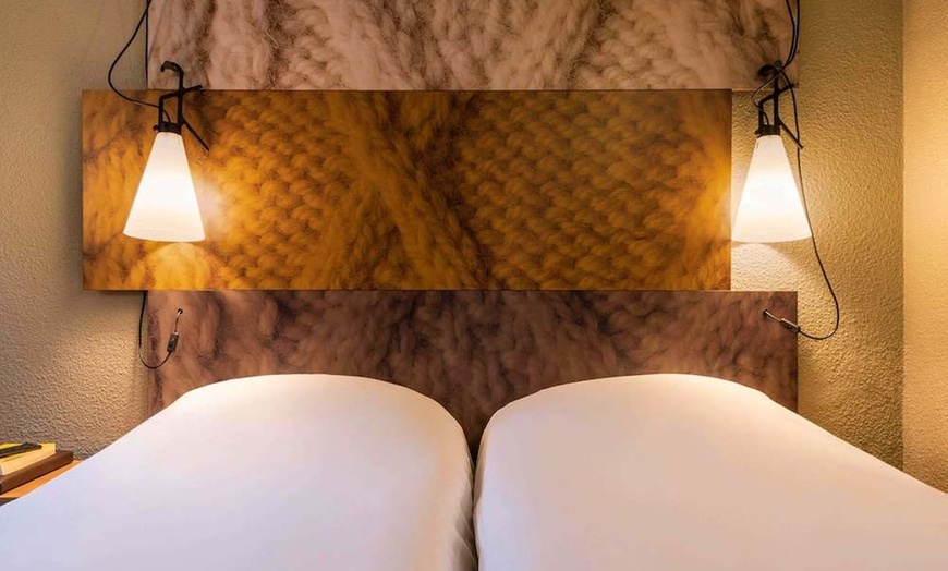 Image 84: ✈ ÎLE-DE-FRANCE | Paryż - Ibis Paris Alesia Montparnasse 3*, 1 nocy...