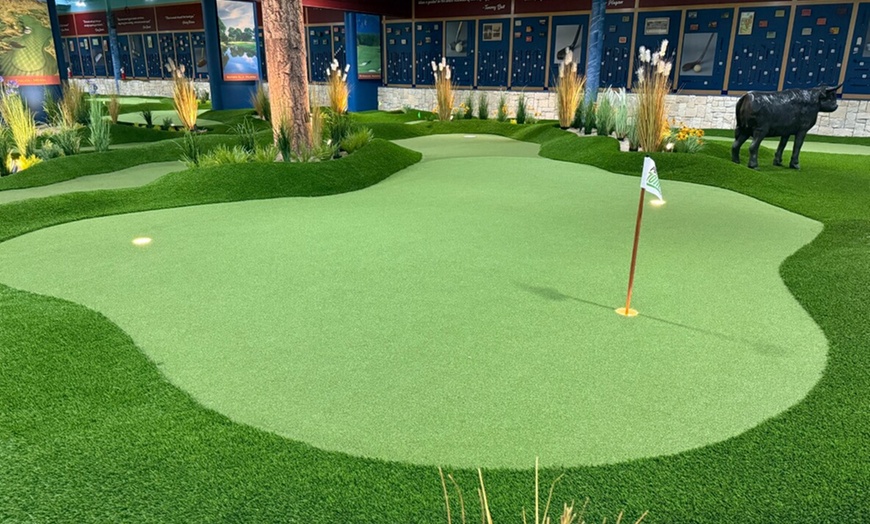 Image 2: $30 For 2 Rounds Of Indoor Golf (Reg. $60)