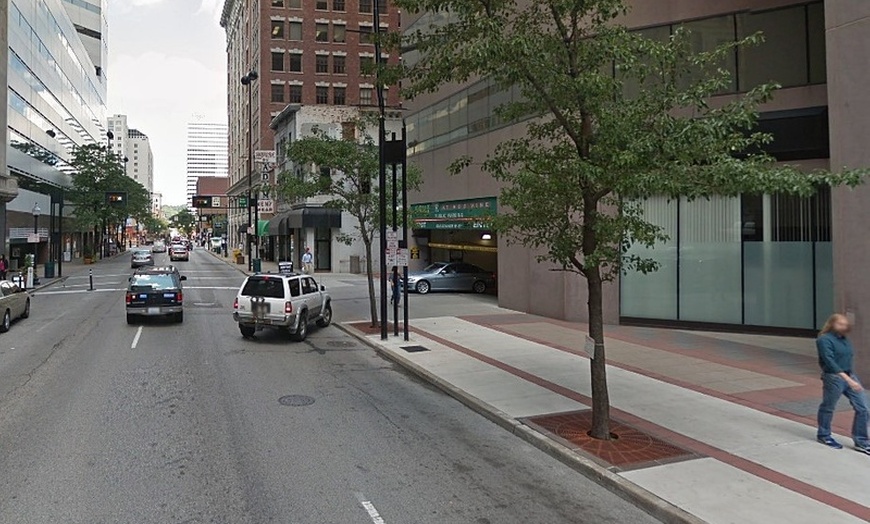 Image 3: Parking at The Center at 600 Vine - Garage