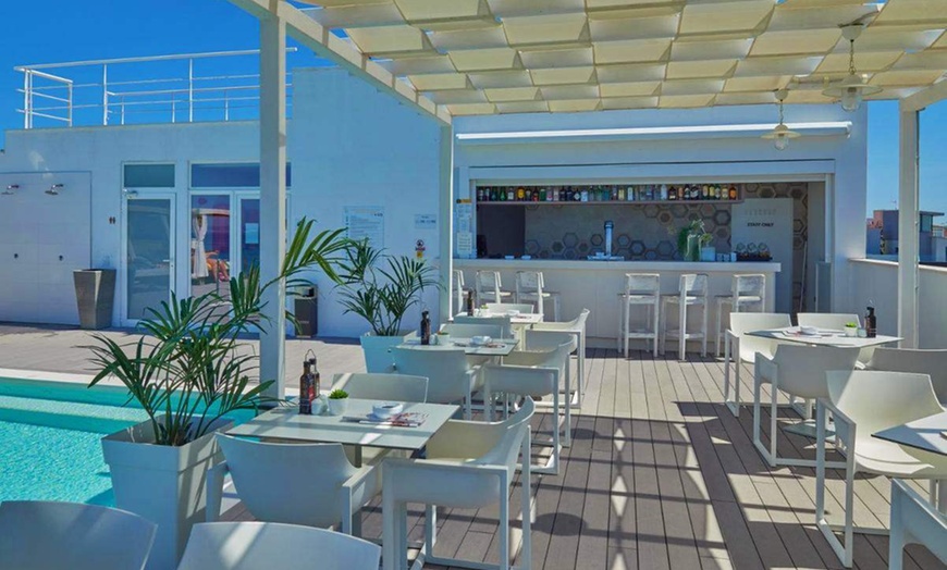 Image 10: ✈ MAJORQUE | Playa de Palma - BQ Aguamarina Boutique Hotel 4*, 3 nu...