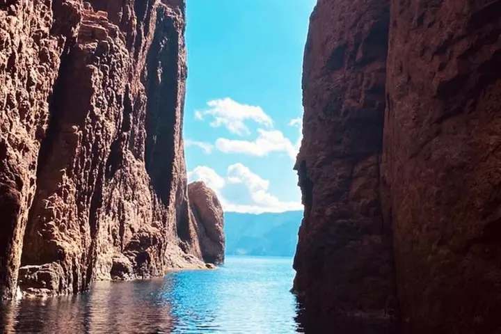 excursion demi-journée /snorkeling calanques de piana-capo rosso