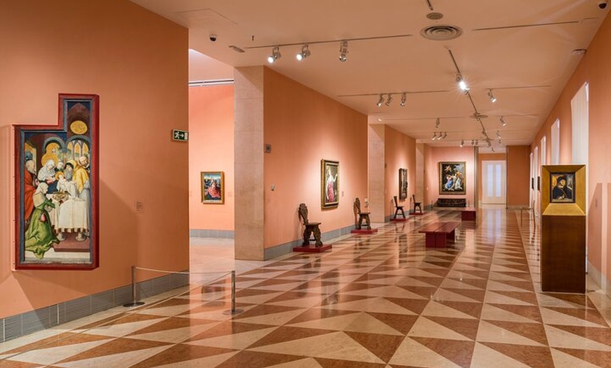 Image 2: Entrada sin colas del Museo Nacional de Bornemisza a Thyssen