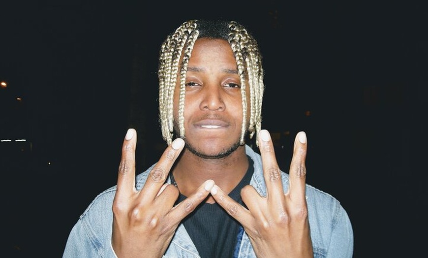 Image 18: OG Barcelona Night Adventure — 3 bares, 3 chupitos y entrada VIP al...