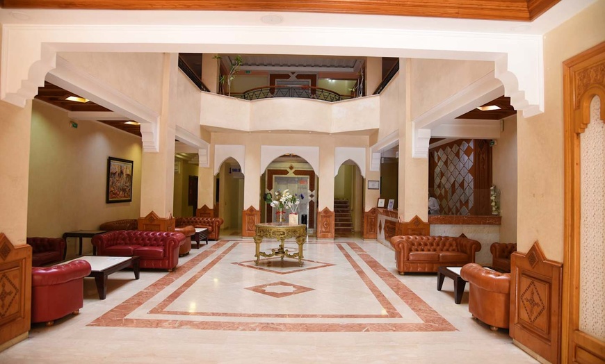 Image 8: ✈ MAROC | Agadir - Golden Beach Appart Hôtel 4* - Piscine extérieure